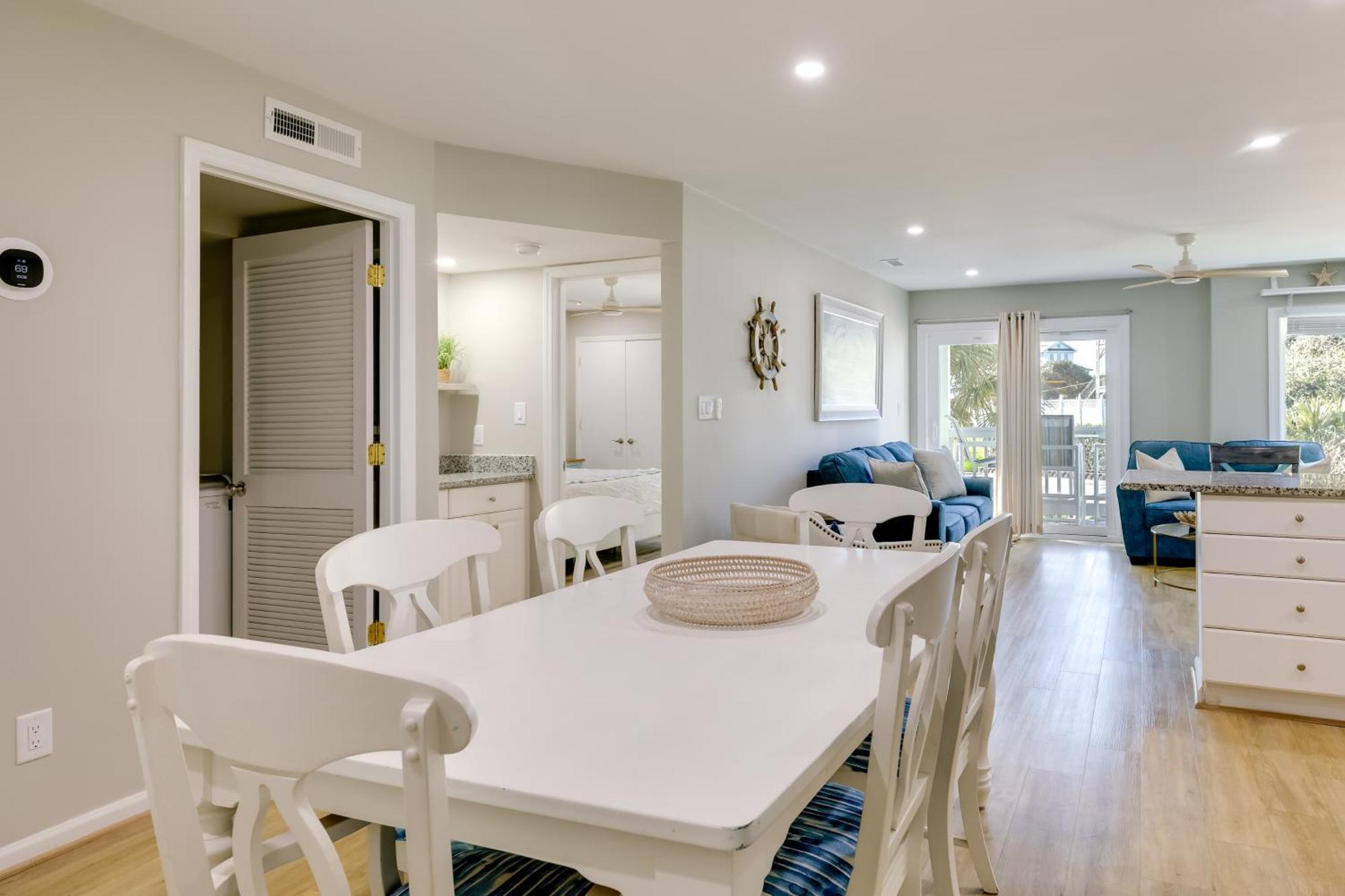 Emerald Isle Condo With Indoor Pool And Beach Access! מראה חיצוני תמונה